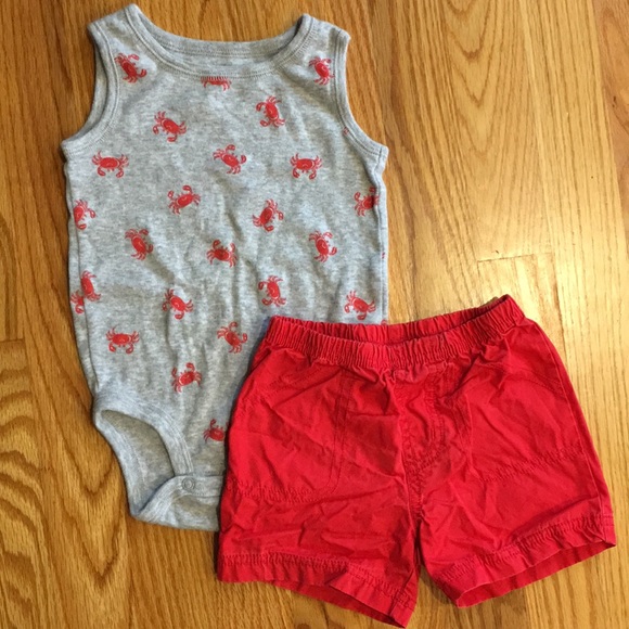 3/$10 - Carters Boys Red Shorts w/ Crab Bodysuit - Picture 1 of 5